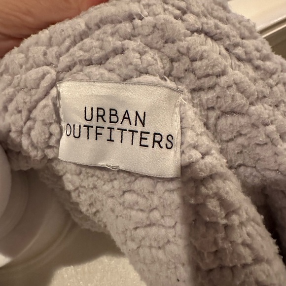 Urban Outfitters Cozy Sherpa Hooded Open Front Jacket - Picture 3 of 4